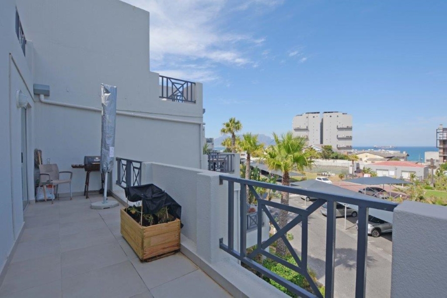 2 Bedroom Property for Sale in West Beach Western Cape